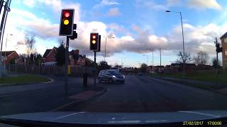 Red Light Jumperbas Drivers