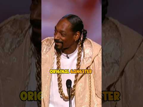 Snoop Dogg roasts Ice-T 😂 #snoopdogg #icet #roast #comedy #laughs #funny #jokes
