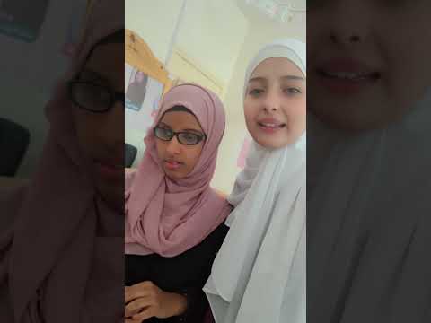 ماريا قحطان تغني مع ملاك إحدى نزلاء مؤسسة مكافحة السرطان