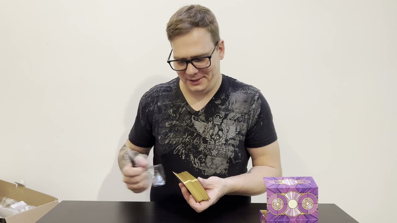 Tiny Tina's Wonderlands treasure trove box unboxing