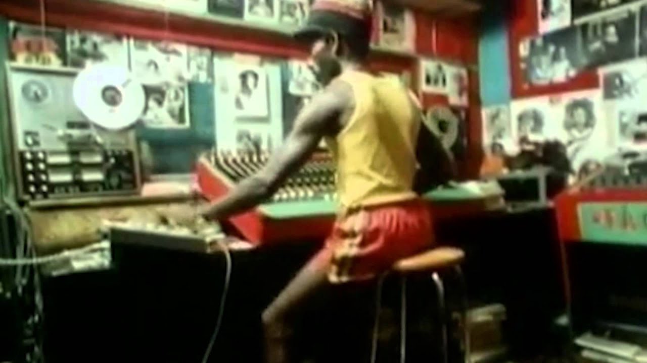 David Bowie - Golden Years - The Captain Tez Reggae Remix