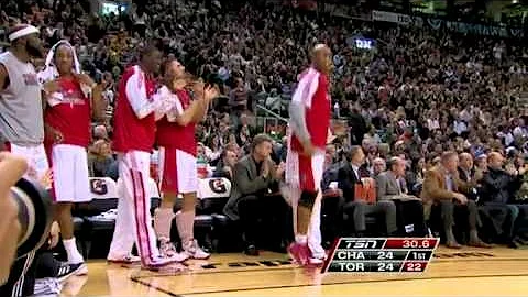 Sonny Weems dunk against Charlotte