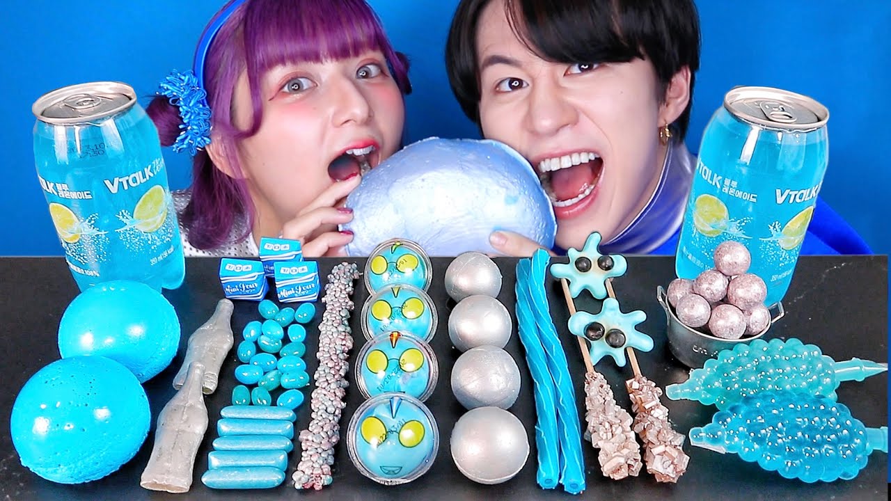 【ASMR】ウルトラマングミを食べる👽💙 / カノックスターコラボ