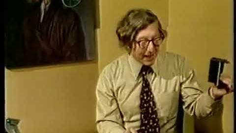 OU course MST204 (Applied Maths) Ep 04 of 32 Newton