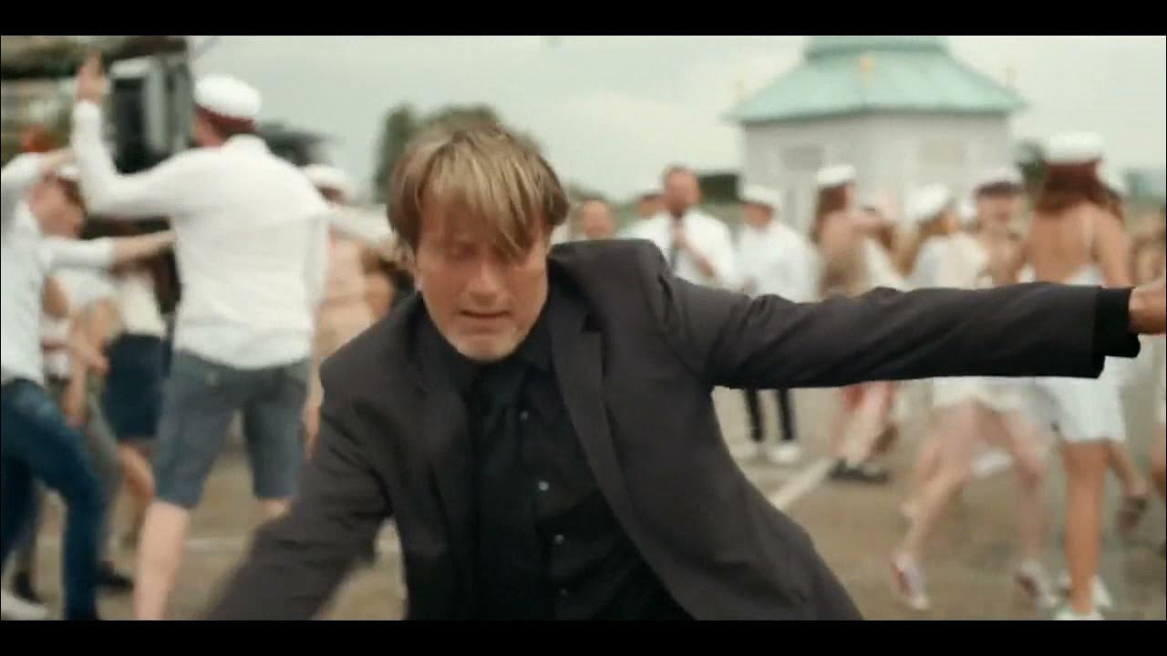 Drunk Thomas Vinterberg.