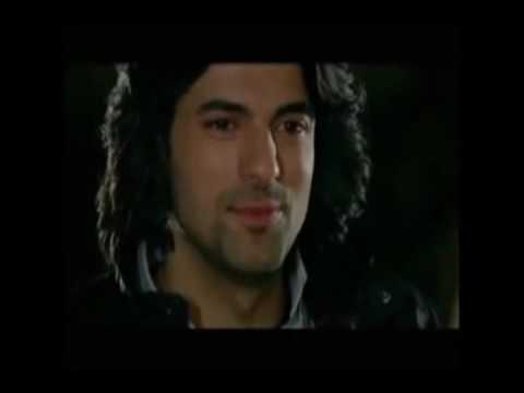 Engin Akyürek... 