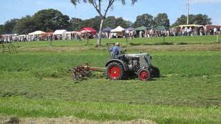 Heuernte während des Bauernmarktes in Affeln 2011