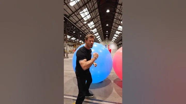 Balloon Pop Racing Vs @ChrisHemsworth & Brian Tyree Henry  🎈