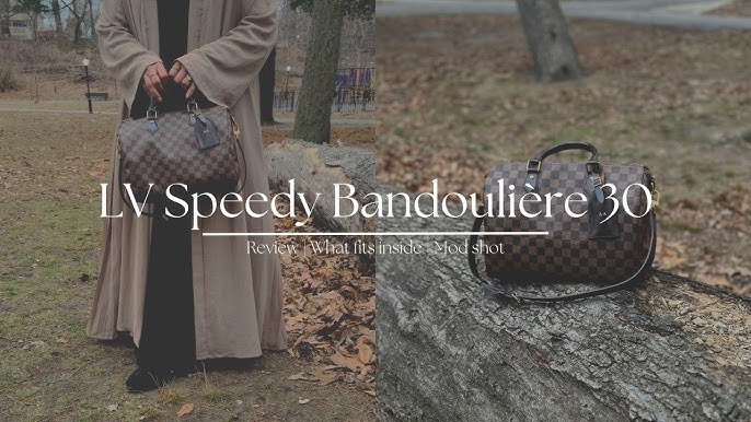 Comparing between Speedy Bandouliere 25 in Monogram and Damiere Ebene  canvas on height 158cm o…