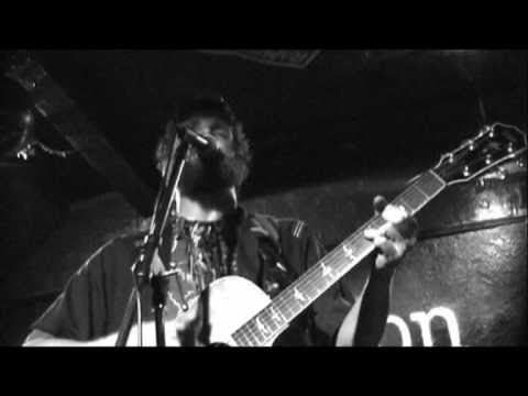 Dufus — DUFUS - Silly Baboon played by Seth Faergolzia 2008 (2 of 6)