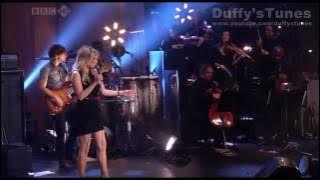 Duffy - Rain On Your Parade Live.