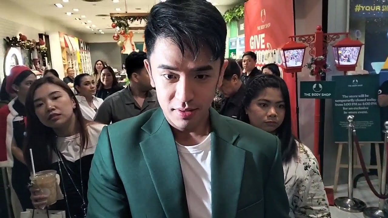 David Licauco will start his early Christmas shopping for body care gifts at the Body Shop