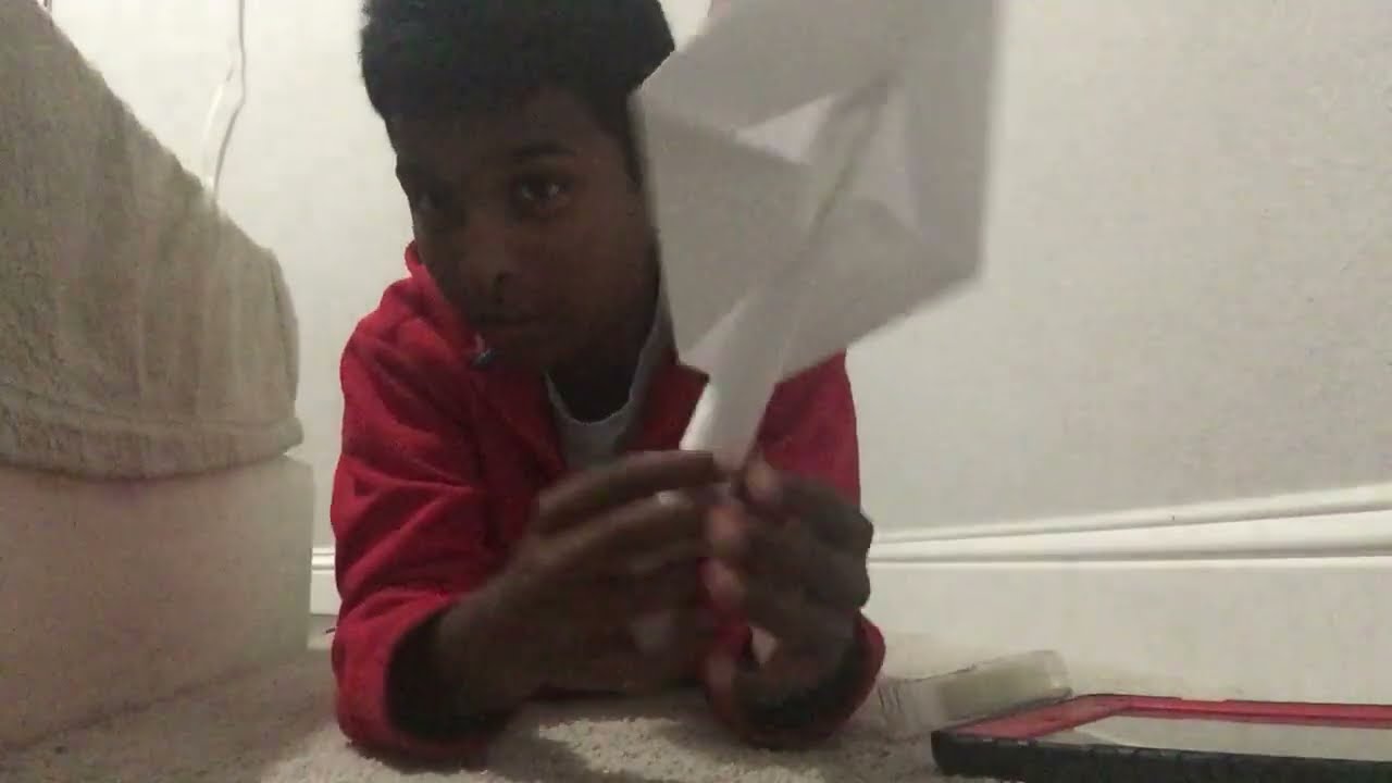 How to make a paper spear
