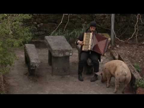 Mal Nascida (2007) Trailer