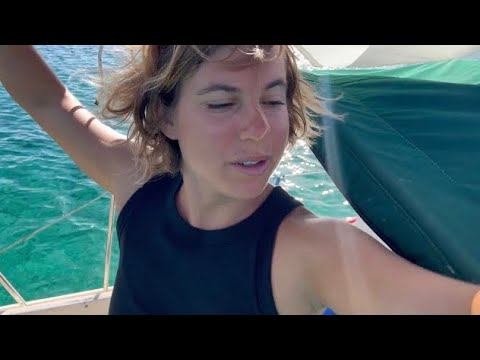 S1 E20 Sailing to Grand Turk (Turks and Caicos)