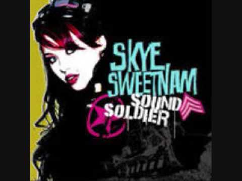 Skye Sweetnam Human