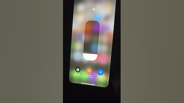 Turn iphone Dark mode on and off in 2 second #smartphone #Shorts