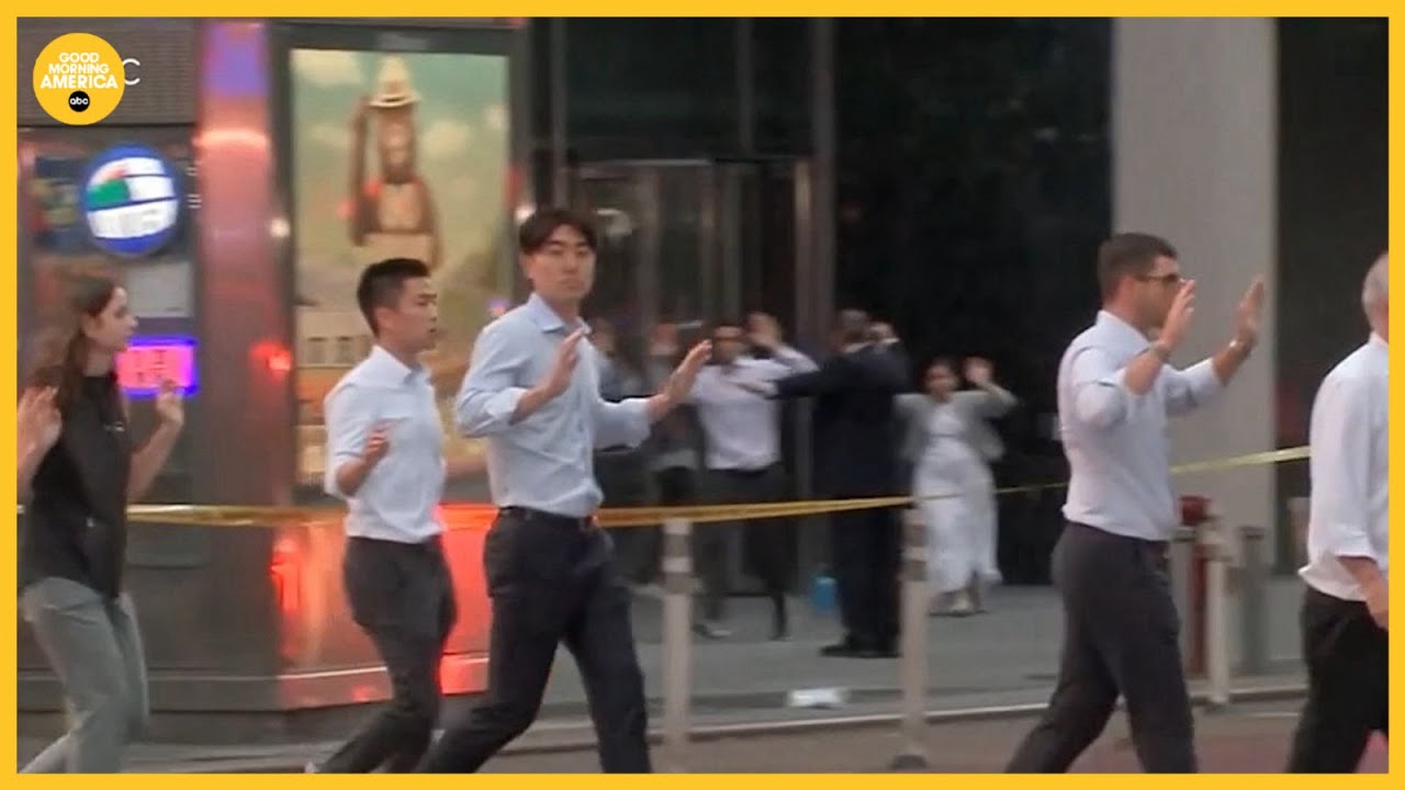 Multiple people killed including off-duty NYPD officer in Manhattan shooting