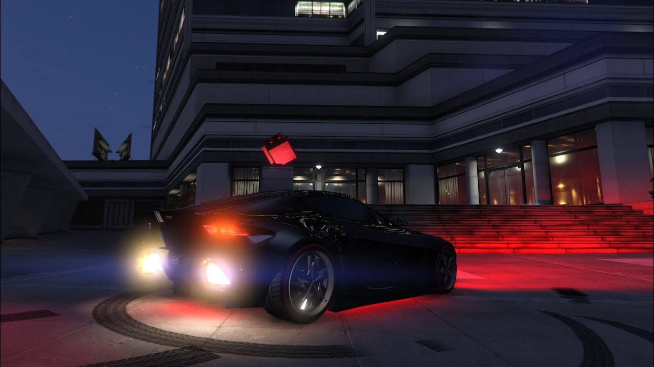 Driving the Specter Custom, which turned out quite different | GTA 5