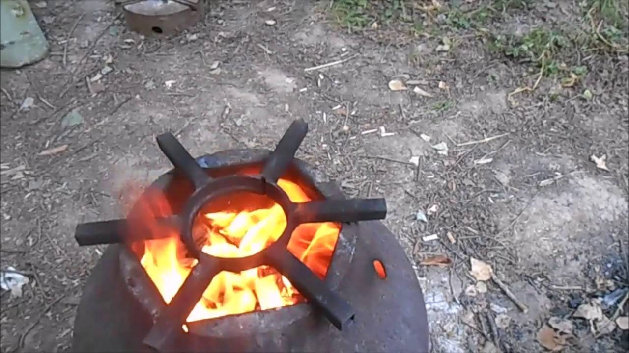 Печка из чугунка - YouTube