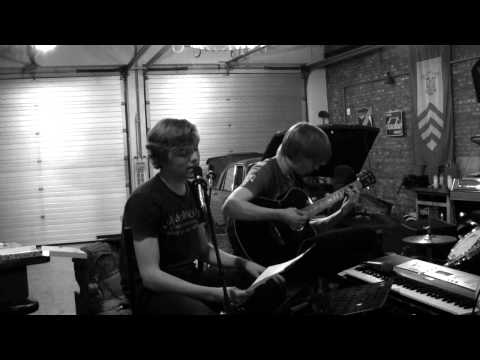 Zever - Death By Diamonds And Pearls (live @ The Studio)