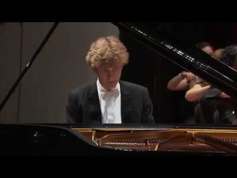 "Horseman" performed by Jan Lisiecki, Constantin Orbelian and MPO