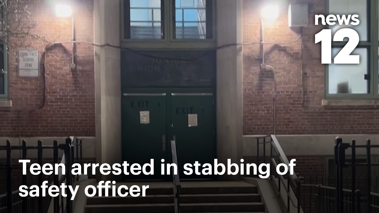 13-летний подросток арестован после нападения с ножом на сотрудника службы безопасности возле сре...