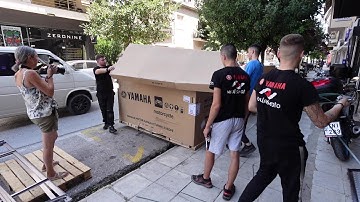 YAMAHA XMAX 125 unboxing 2025