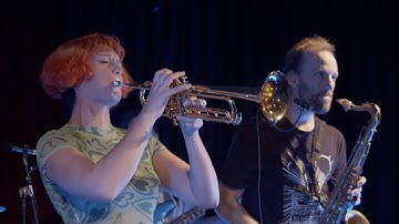 The Seven Ups – Old World Monkeys (Live at Triple R)