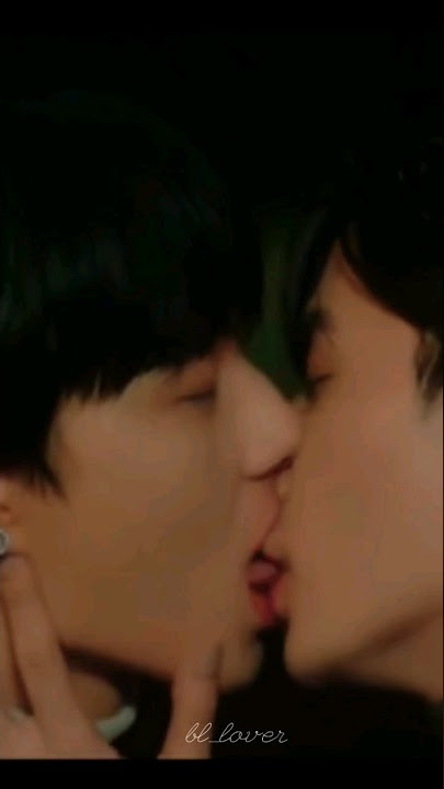 OMG 🥵 They use tongue 👅 | Hot kiss scene 💋 | ZeeNunew ❤️
