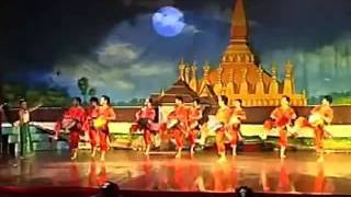 Video thumbnail of "LAO TRADITIONAL DANCE"