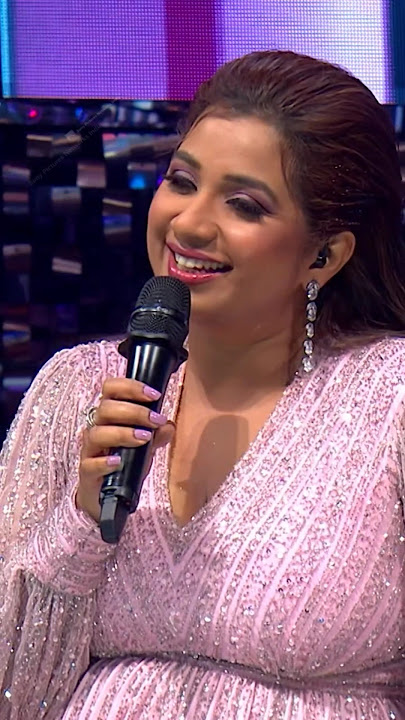 She ate Devyaan's chocolate 😂❤️ #shreyaghosal #funnymoments #indianidol #shreya #food #shorts