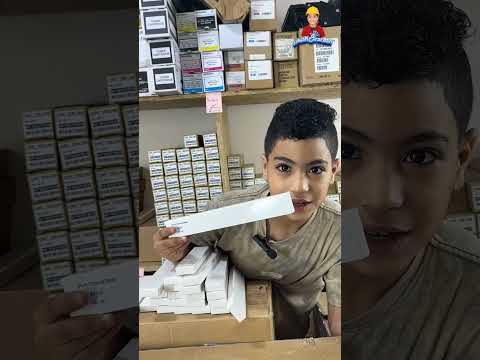 عرض كبير من المهندس الصغير