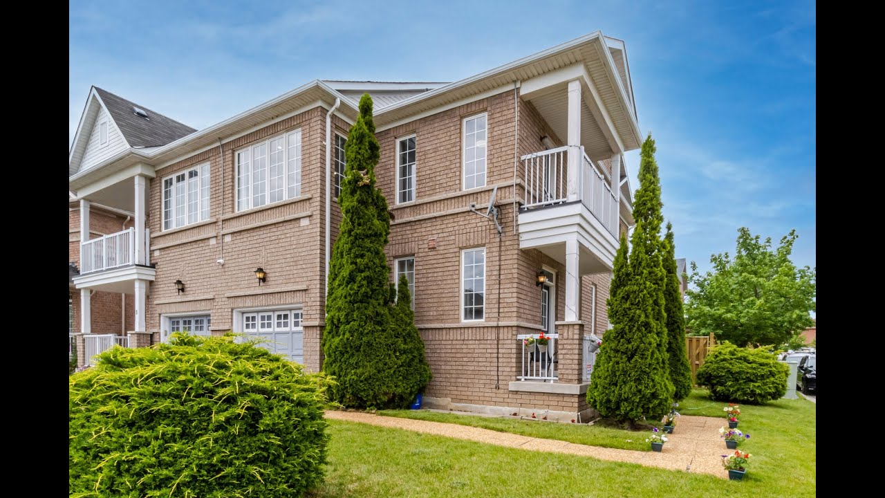 4 Fawson Cove Way, Brampton Home - Real Estate Properties