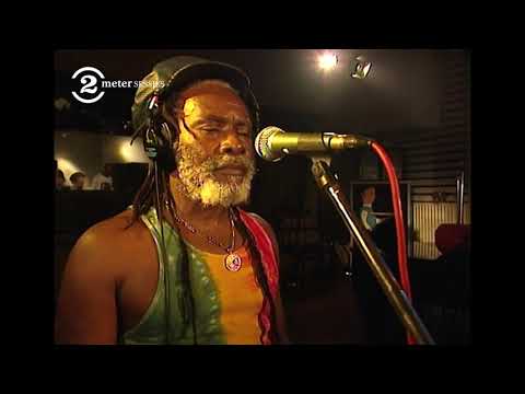 Burning Spear - Slavery Days (Ao vivo no 2 Meter Sessions)