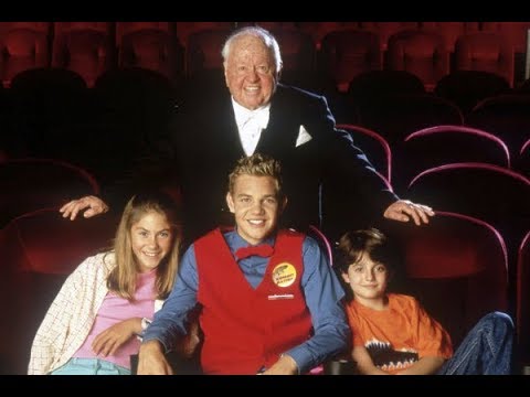 Mickey Rooney was a PERV in Phantom of the Megaplex (2000) -- JH
