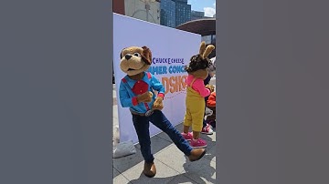 Jasper T. Jowls being EXTRA!!!