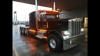 Custom Heavy Haul 389 Peterbilt 18 Speed Ultrashift Automatic Cummins X15 4Axle