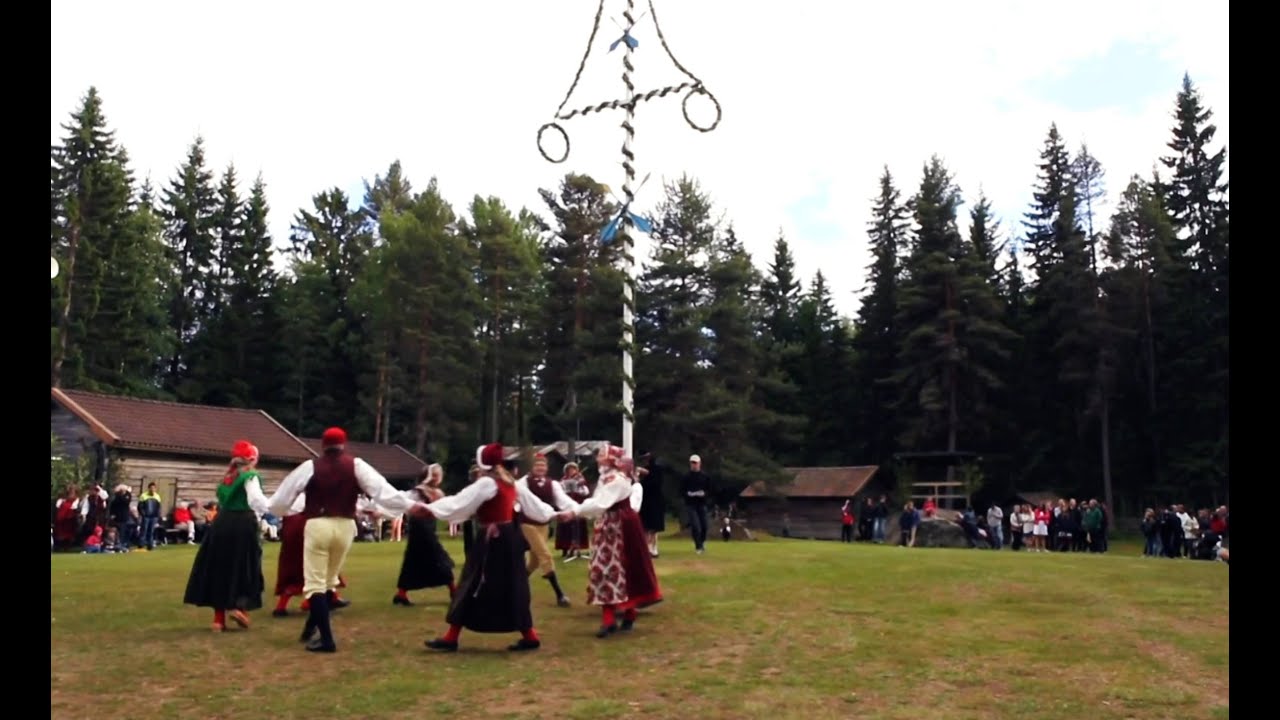 how-do-swedes-celebrate-midsummer-youtube