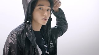 山崎賢人、アクション生かし魅力表現　「ARMANI EXCHANGE」2021年春夏広告キャンペーンイメージビデオ公開