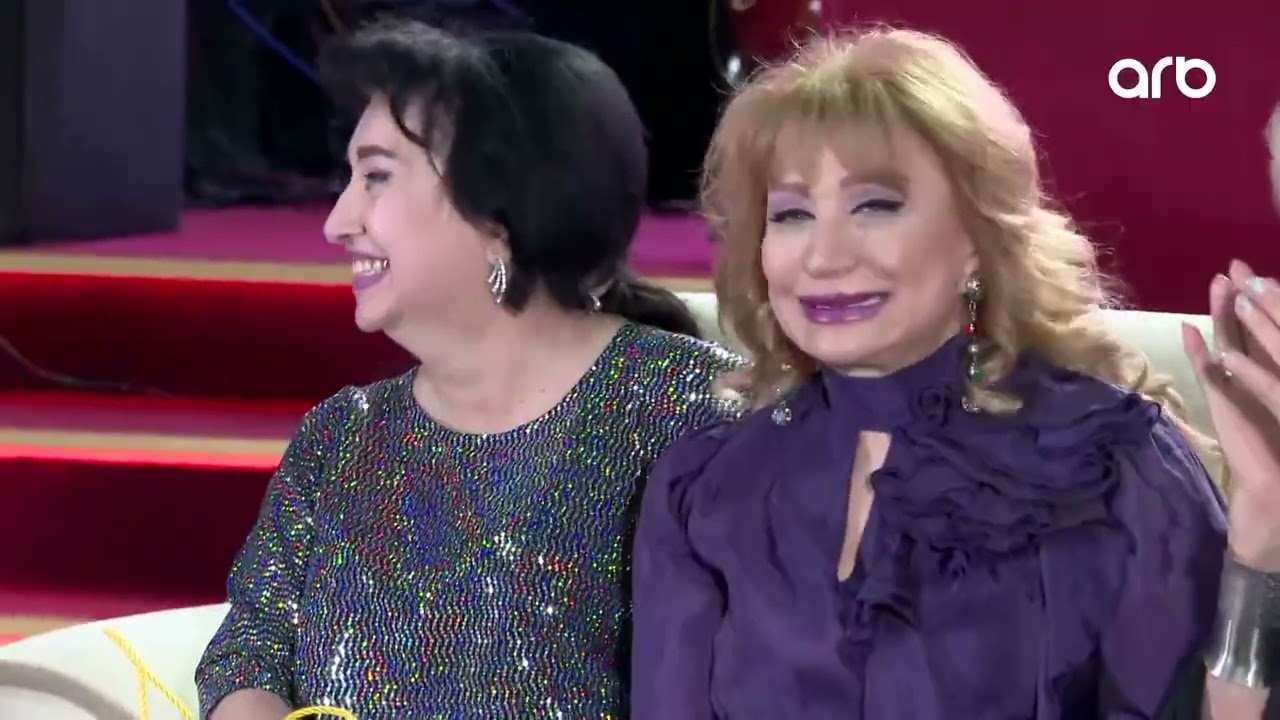 İzzət şou - Gövhər Rzayeva - Qarmon ifası 2