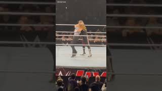 Download Lagu Female referee Jessica Carr delivers a stunner to Sami Zayn MP3 Download Lagu Female referee Jessica Carr delivers a stunner to Sami Zayn MP3