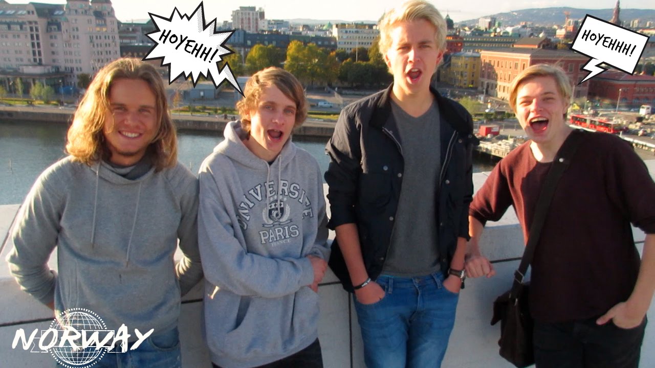 funny moments in soccer HOYEHHING AROUND THE WORLD!