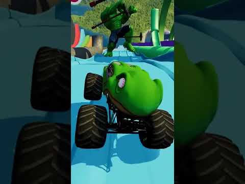 CARRO MONSTRO vs WATERSLIDE COM HULK SMASH #shorts - CARRO MONSTRO vs WATERSLIDE COM HULK SMASH #shorts