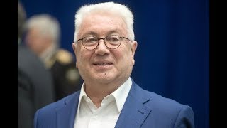 Настоящий сюрприз: Винокур впервые показал на фото единственного внука в его день рождения Настоящий сюрприз: Винокур впервые показал на фото единственного внука в его день рождения