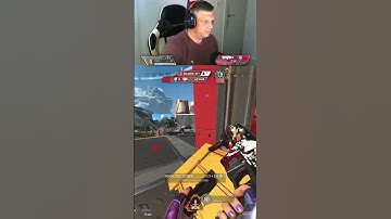 The speed boost is so fun! Apex legends clip!