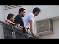 When SRK came outside 😱😮😍| crowd at mannat