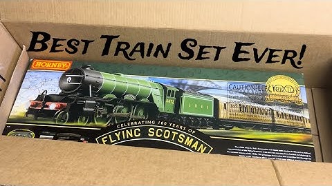 Best Train Set Ever: Flying Scotsman Train Set Unboxing!
