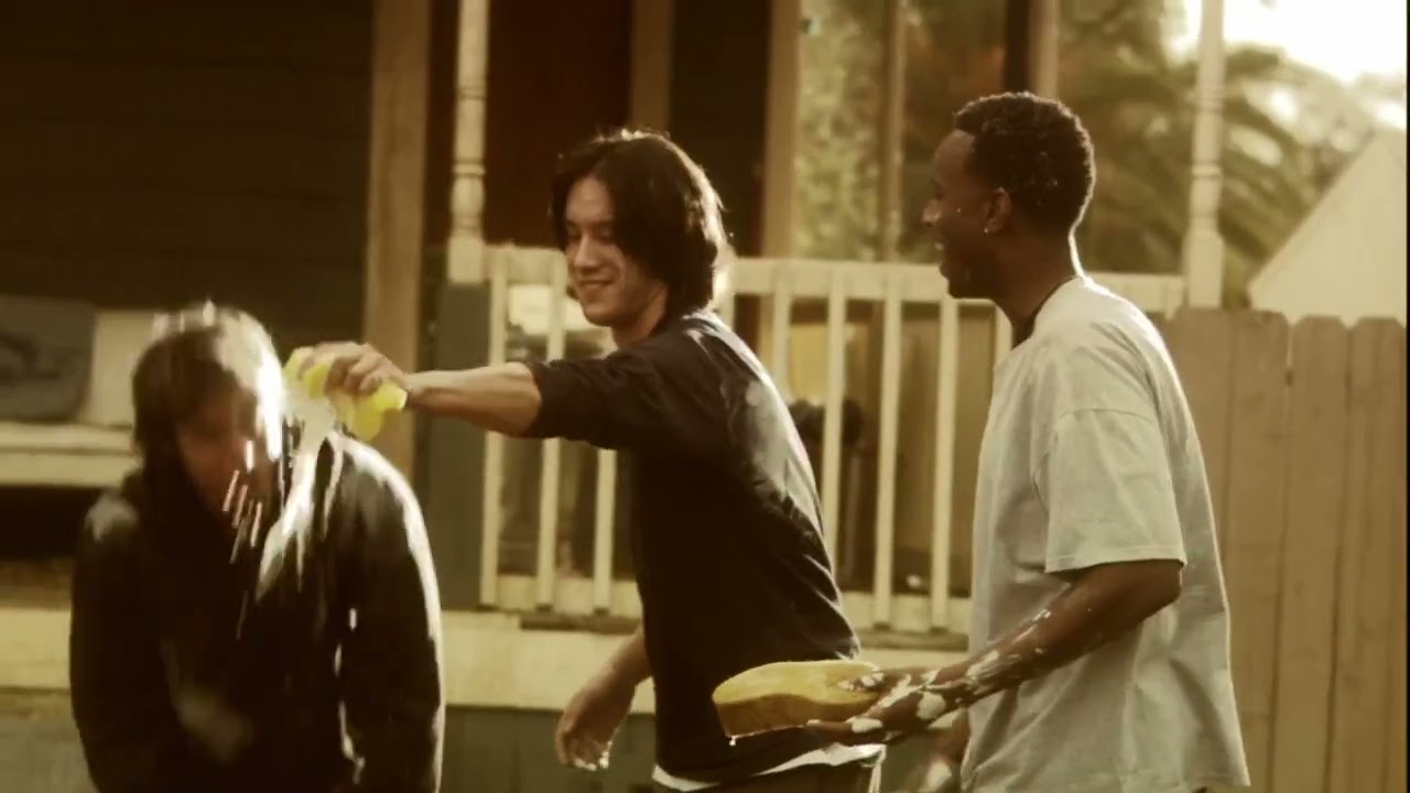 #16 Videos About Happiness - BE INDUSTRIOUS