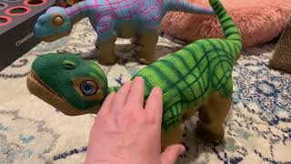 Pleo Dino & Ferdi - Can We Be Friends
